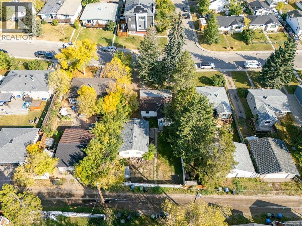 Single Family House Bungalow for Sale in   Avenue NW Bowness Calgary 