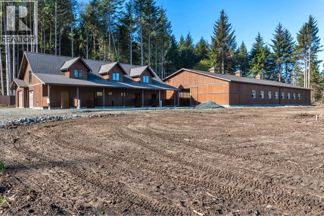 Industrial in Sooke - Image 16