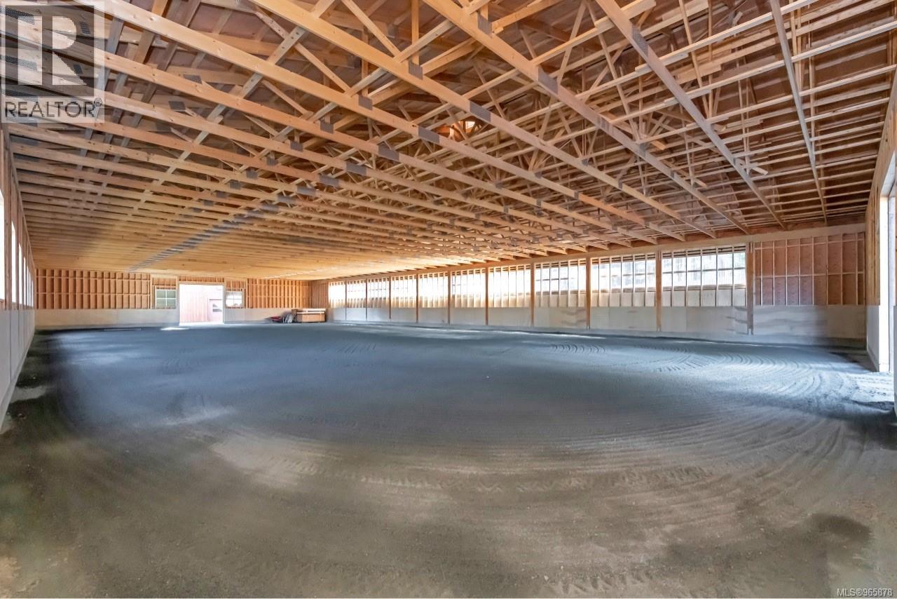 Industrial in Sooke - Image 27