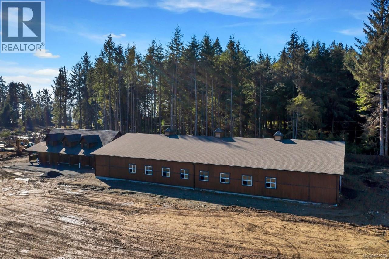 Industrial in Sooke - Image 22