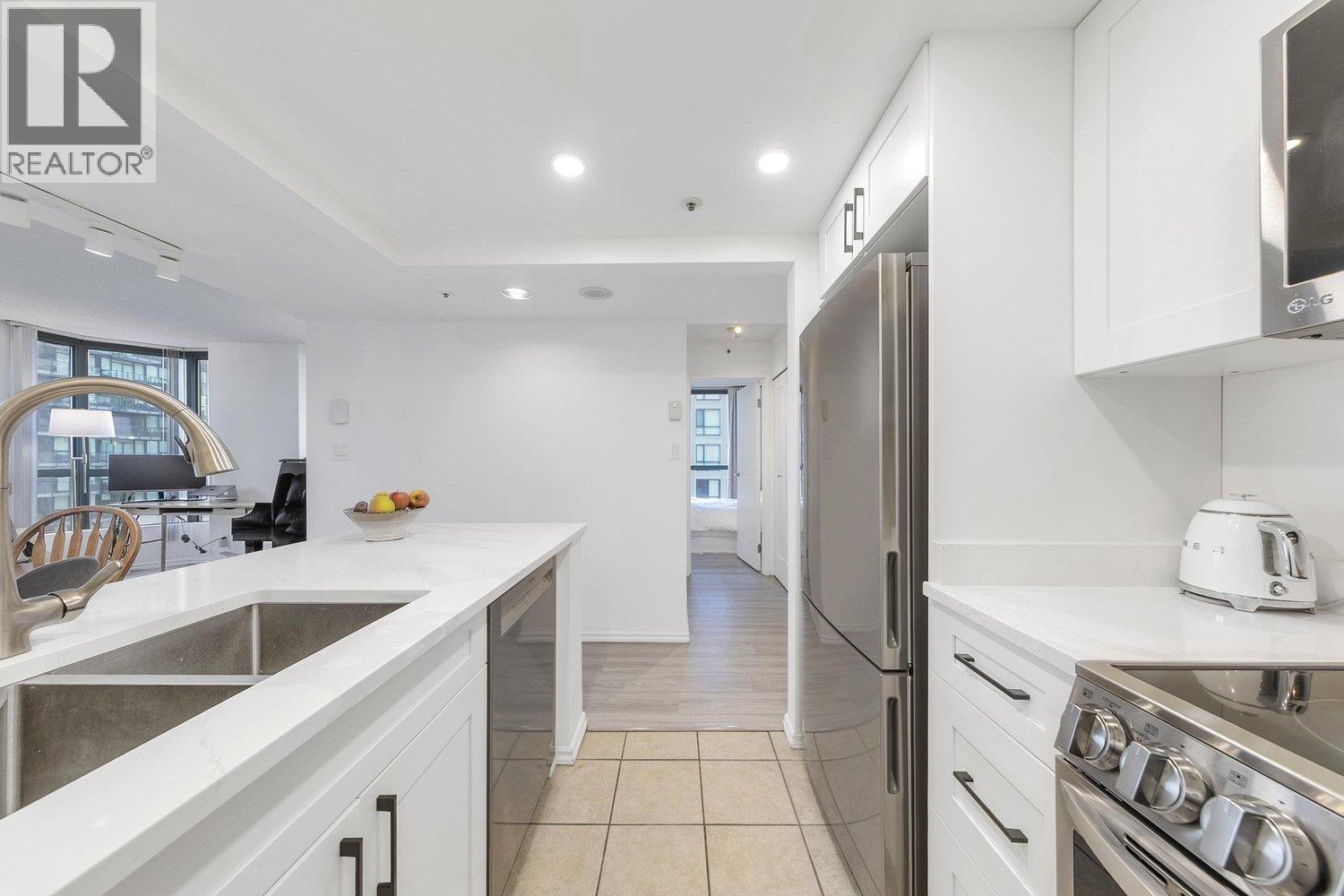 1003 838 AGNES STREET, New Westminster