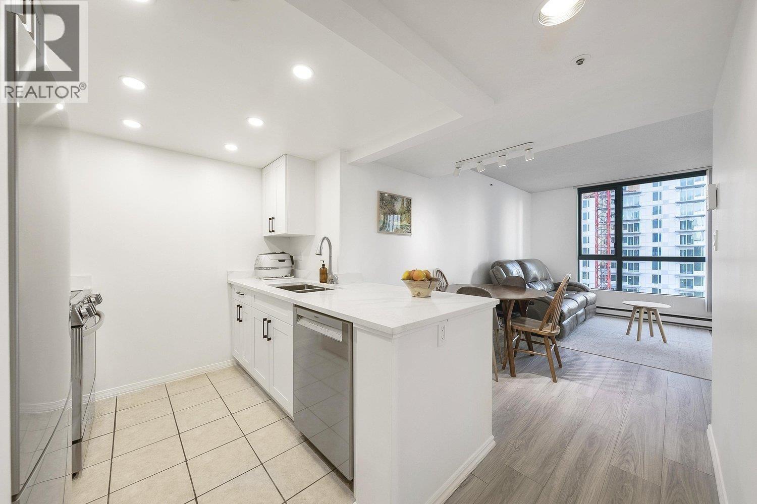 1003 838 AGNES STREET, New Westminster