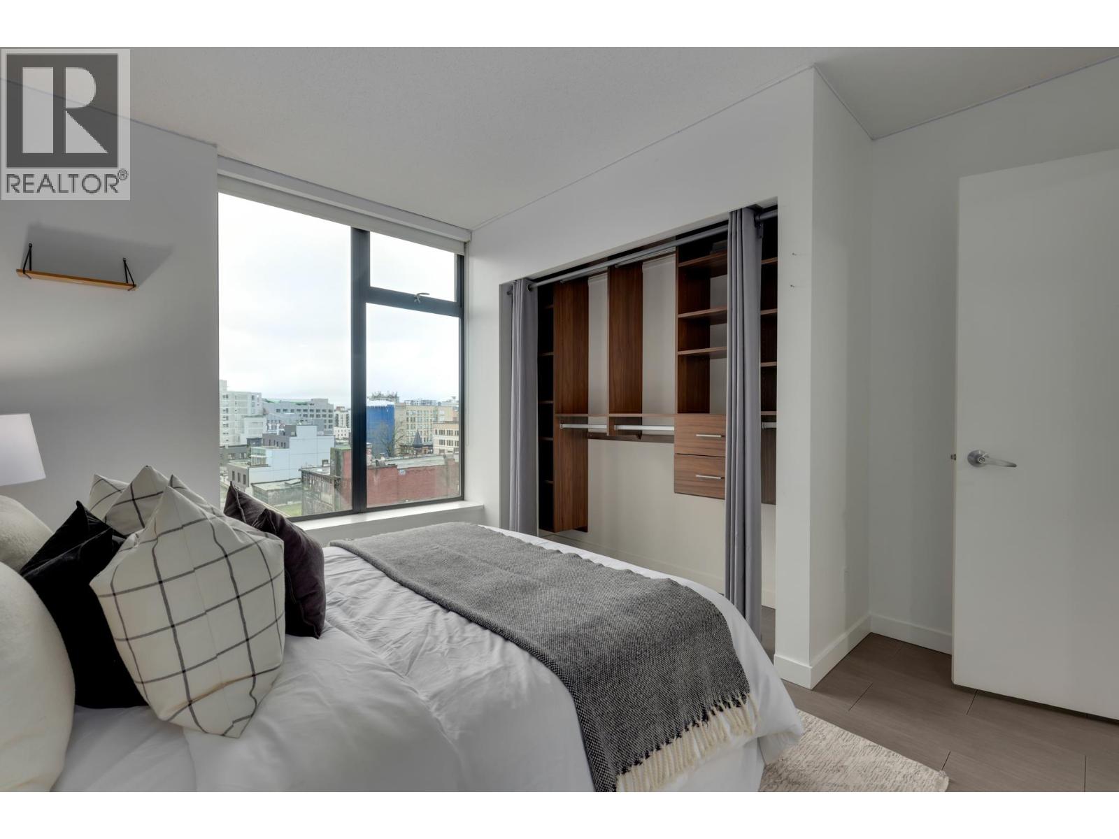 1102 66 W CORDOVA STREET, Vancouver