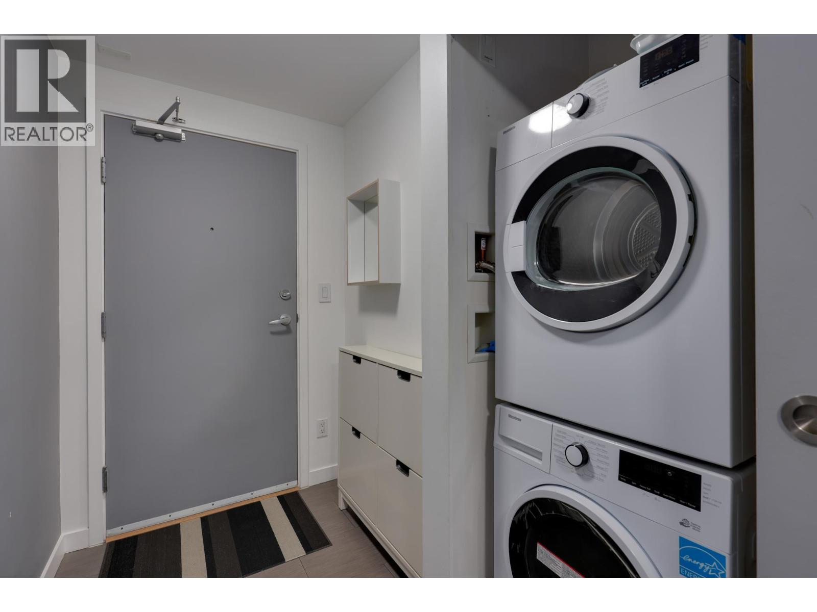 1102 66 W CORDOVA STREET, Vancouver