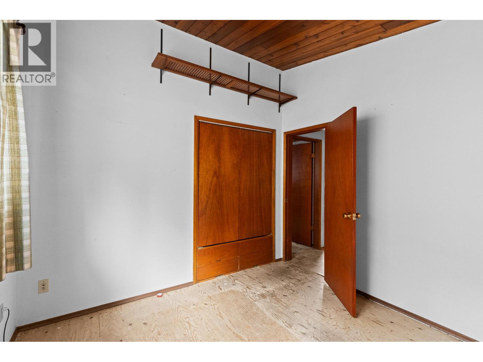  4708 Gordon Drive, Kelowna