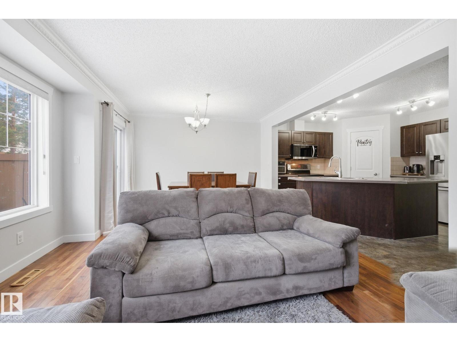 #51 14208 36 ST NW, Edmonton