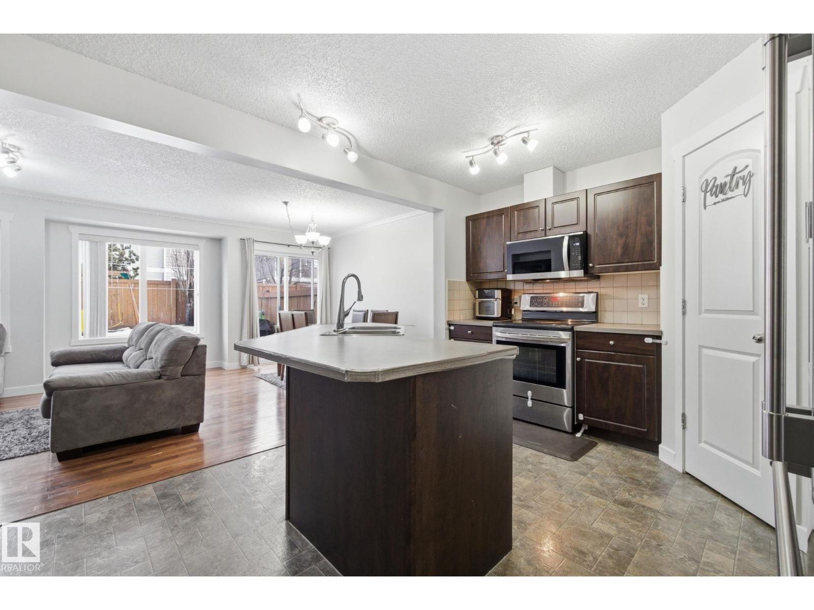 #51 14208 36 ST NW, Edmonton