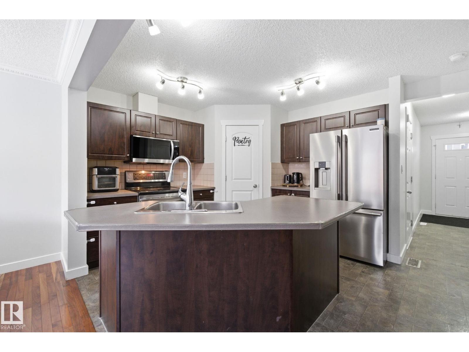 #51 14208 36 ST NW, Edmonton