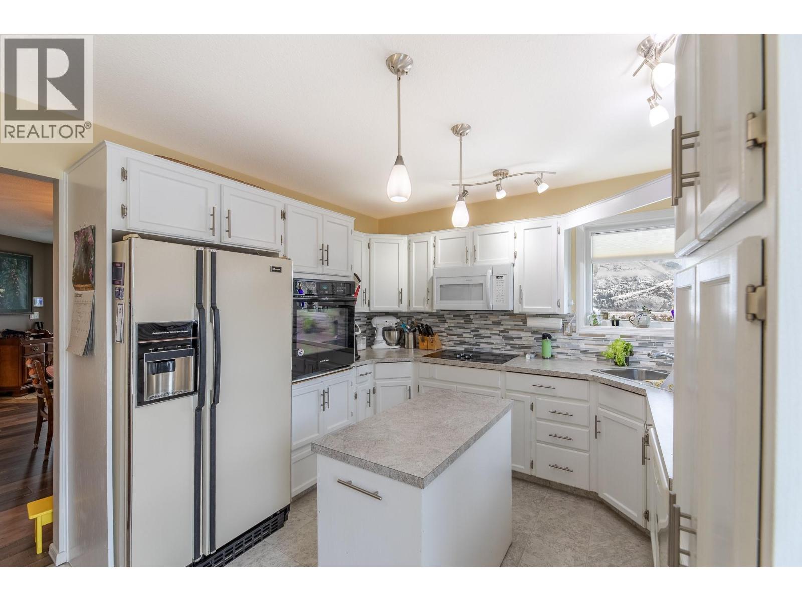 215 Greenwood Drive, Penticton