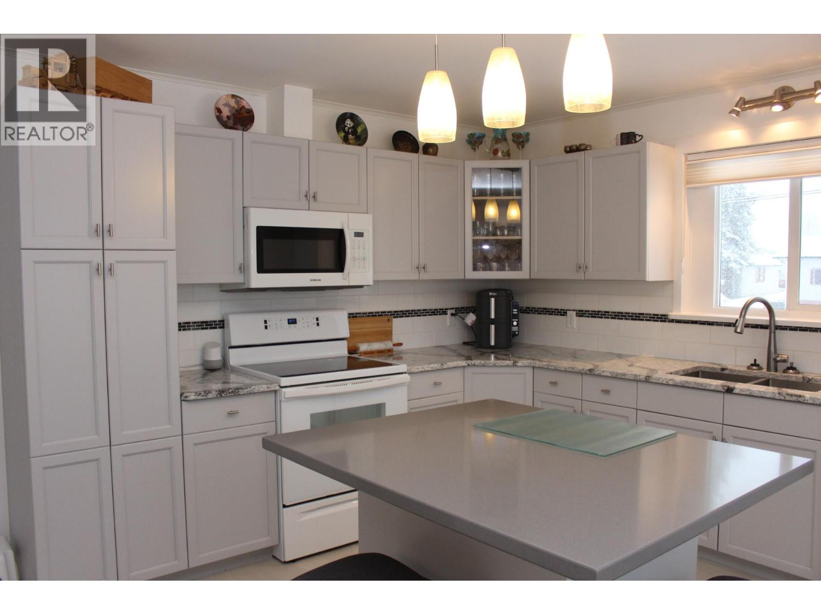 108 101 Street, Castlegar