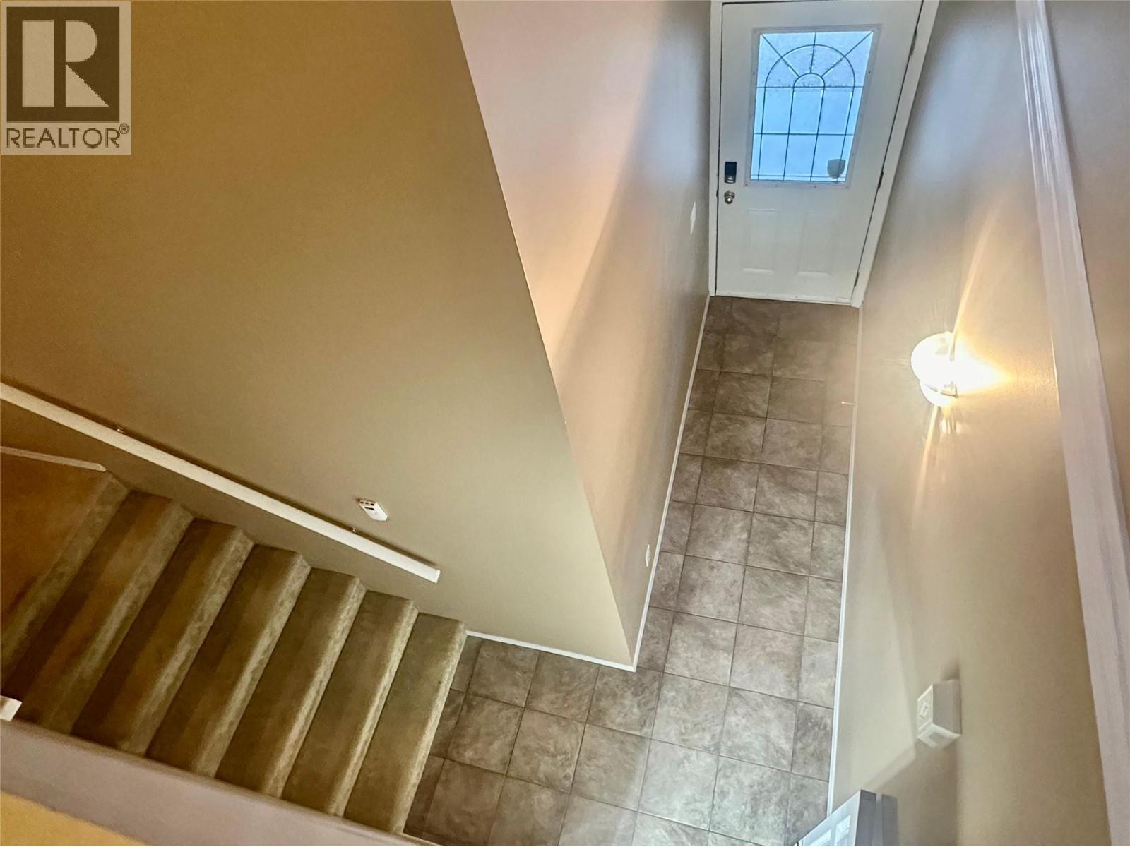 6514 Meadows Drive Unit# 19, Oliver