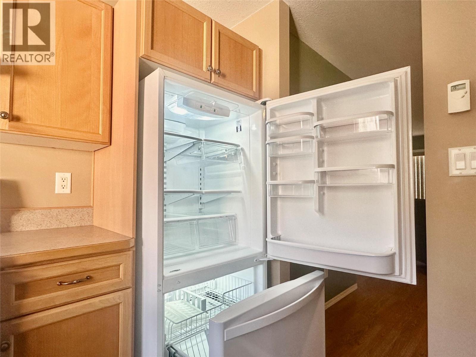 6514 Meadows Drive Unit# 19, Oliver