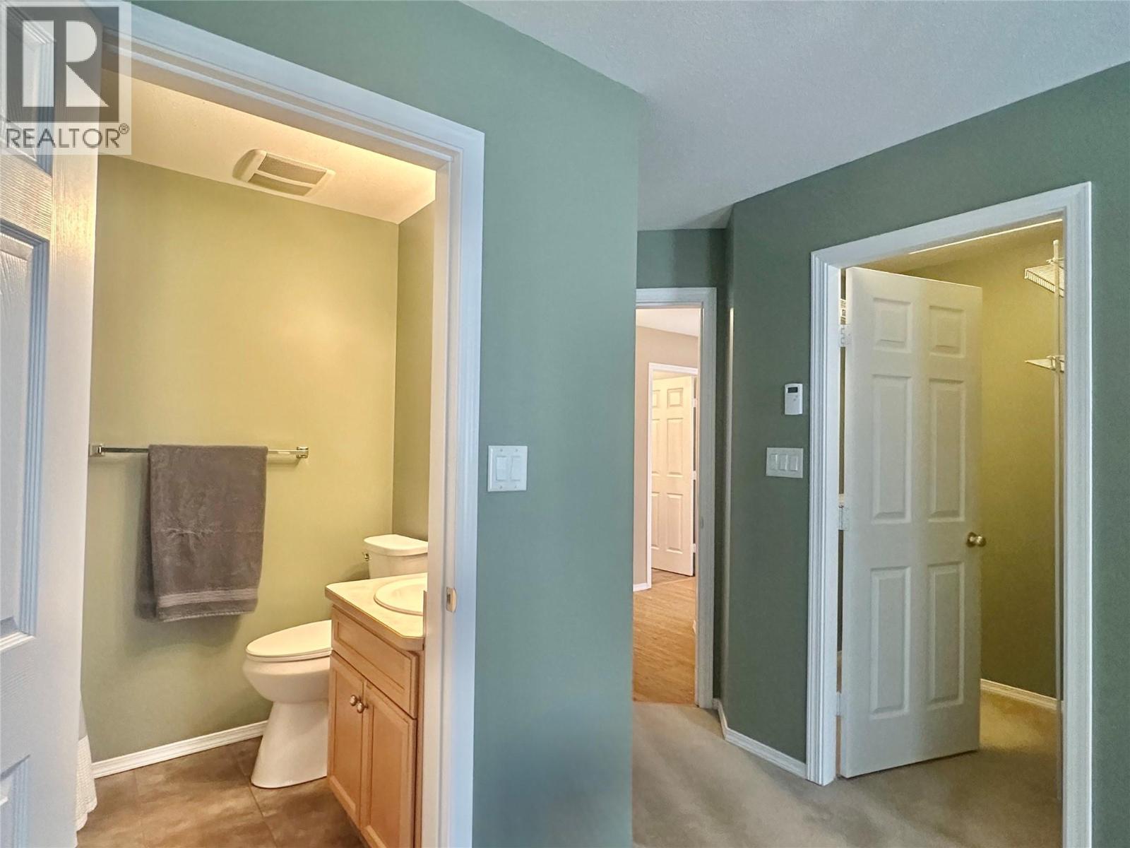 6514 Meadows Drive Unit# 19, Oliver