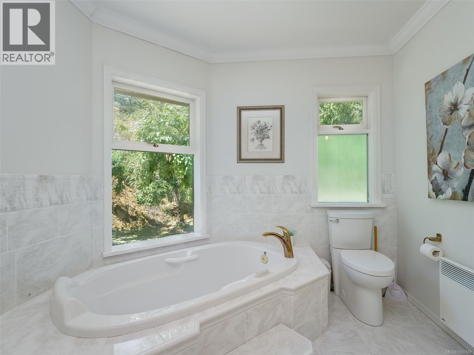  4860 Excelsior Road, Saanich