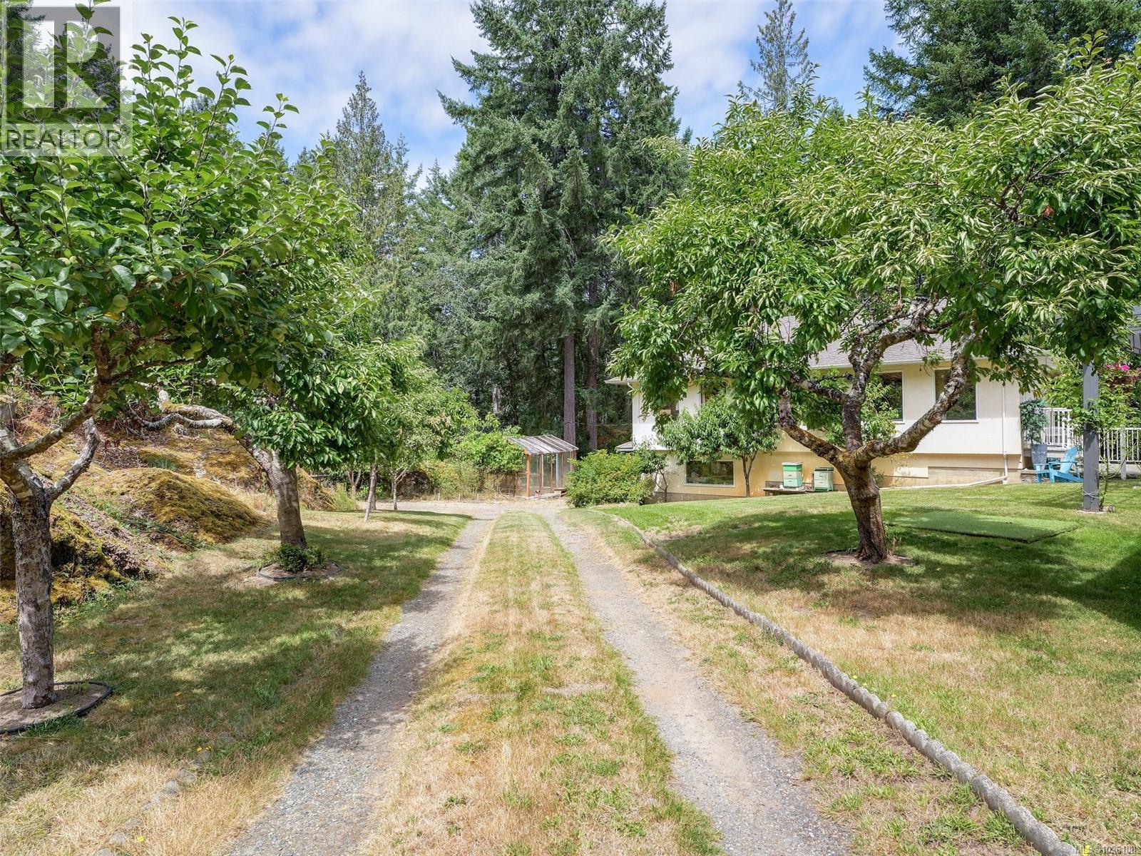  4860 Excelsior Road, Saanich