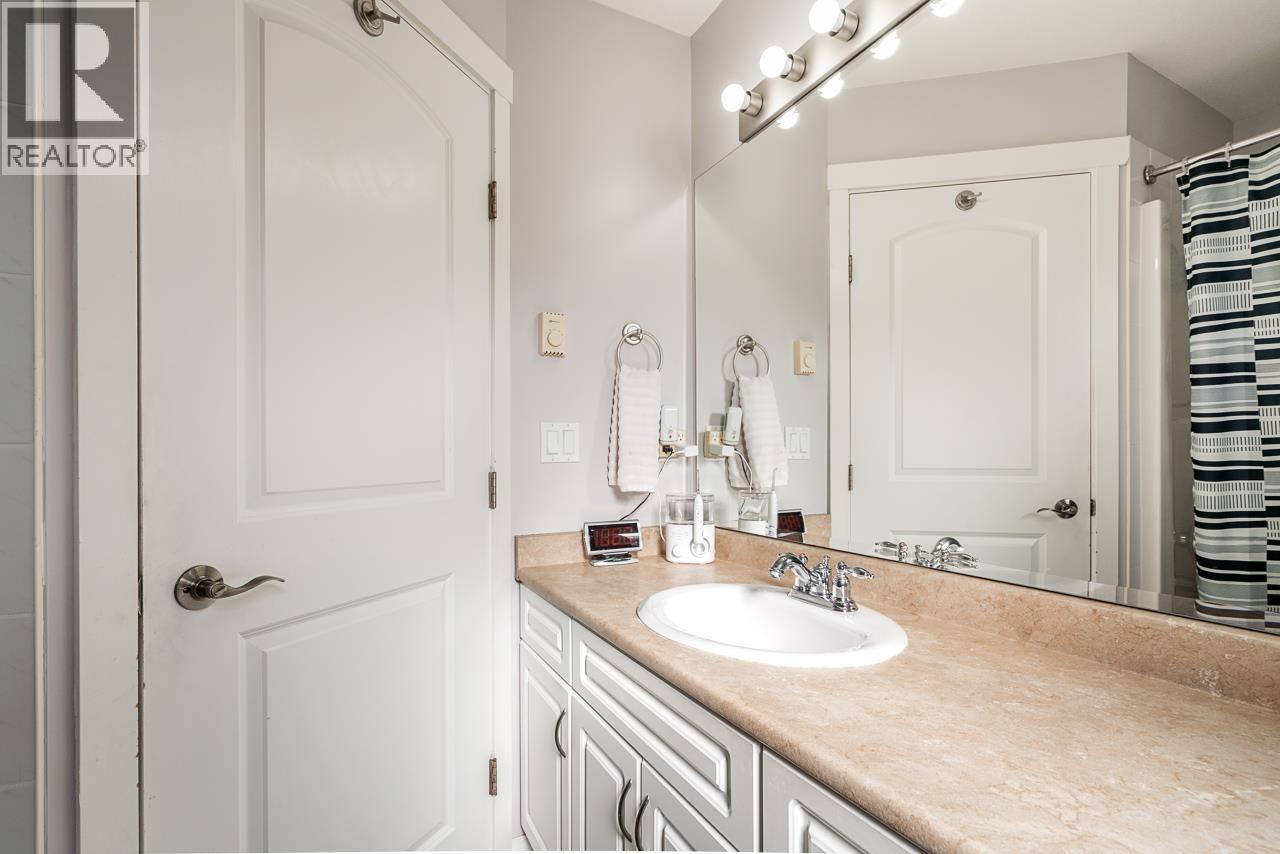 5 19063 MCMYN ROAD, Pitt Meadows