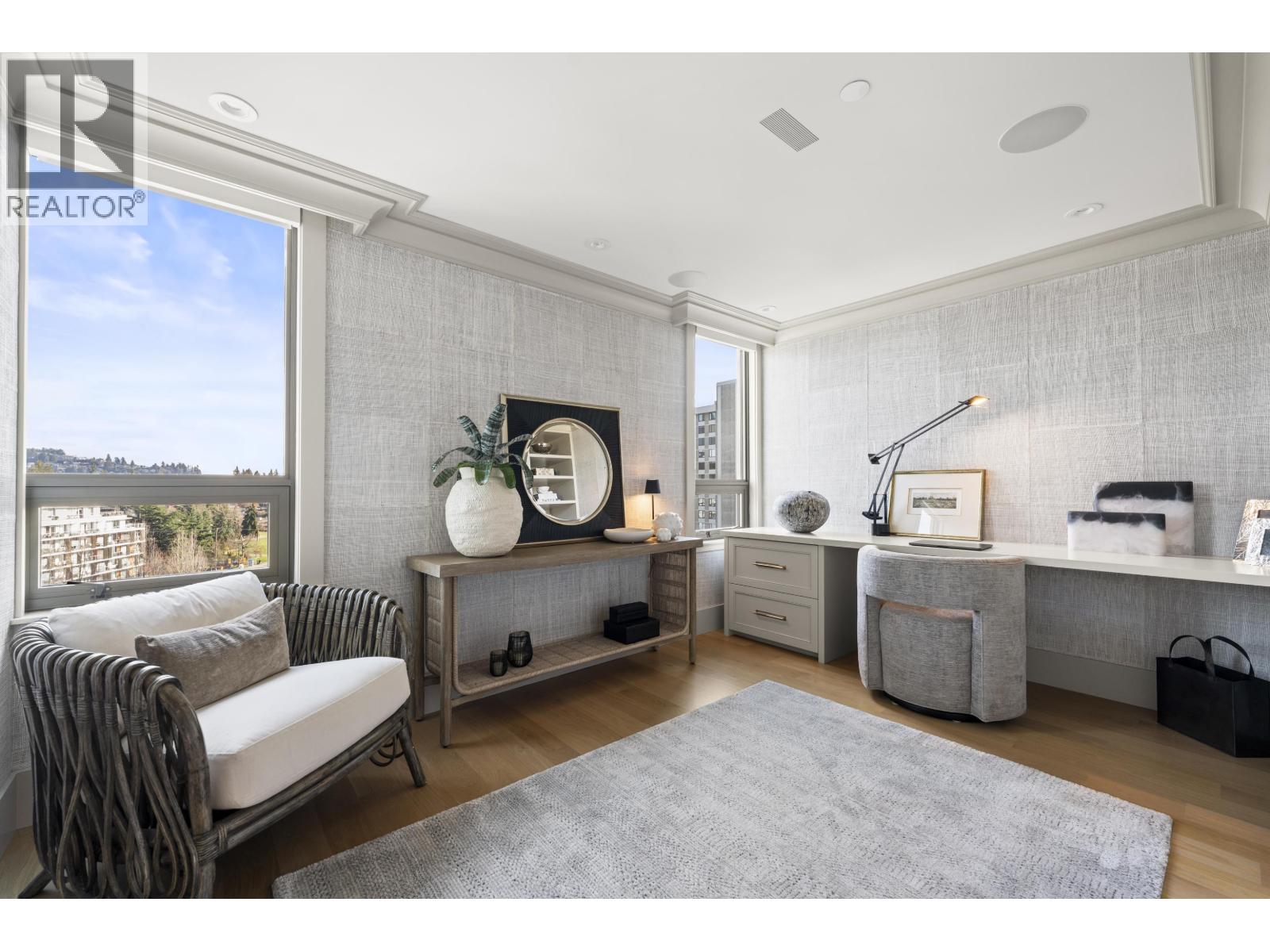 11 2250 BELLEVUE AVENUE, West Vancouver