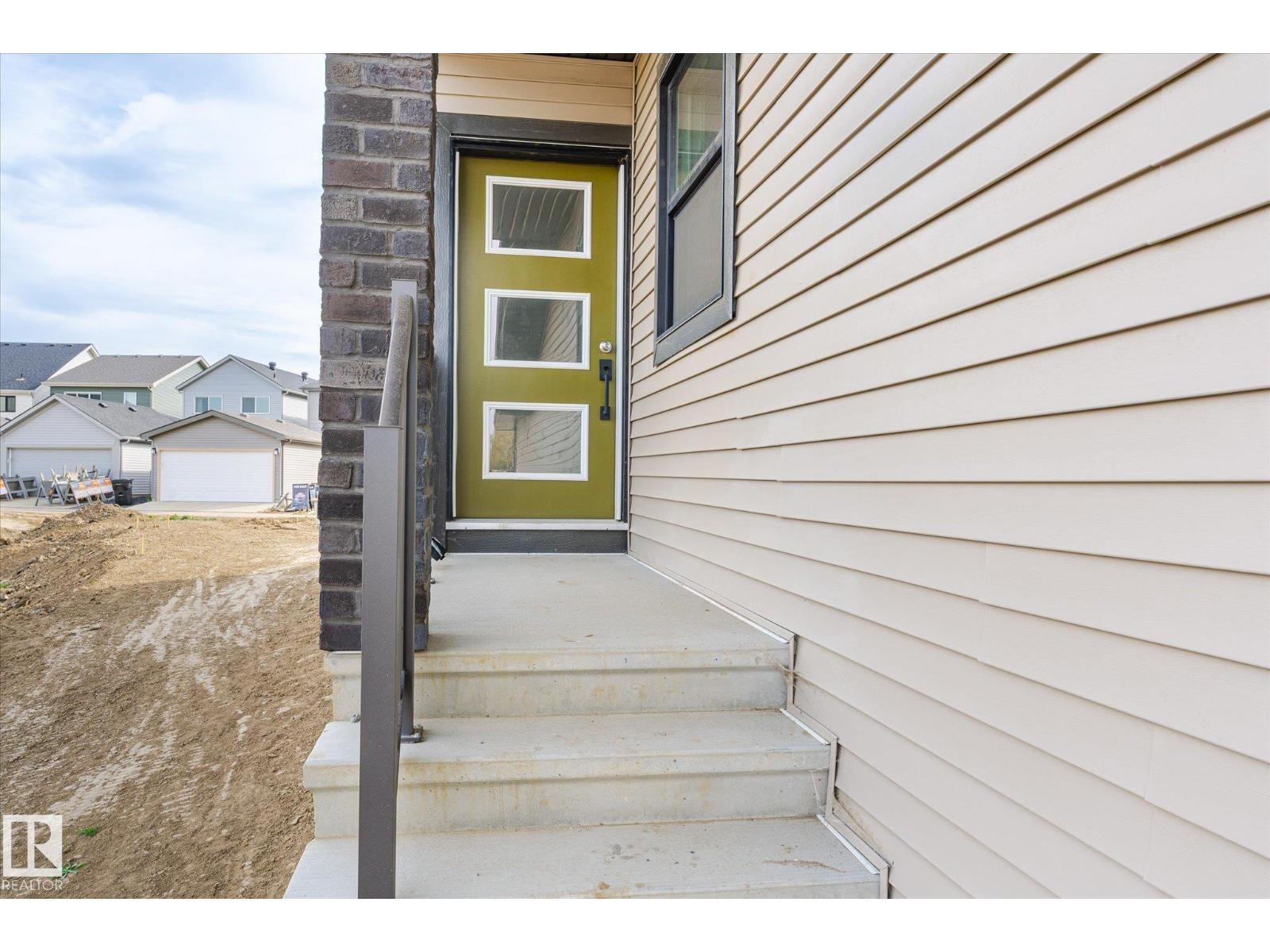 22607 89 AV NW, Edmonton