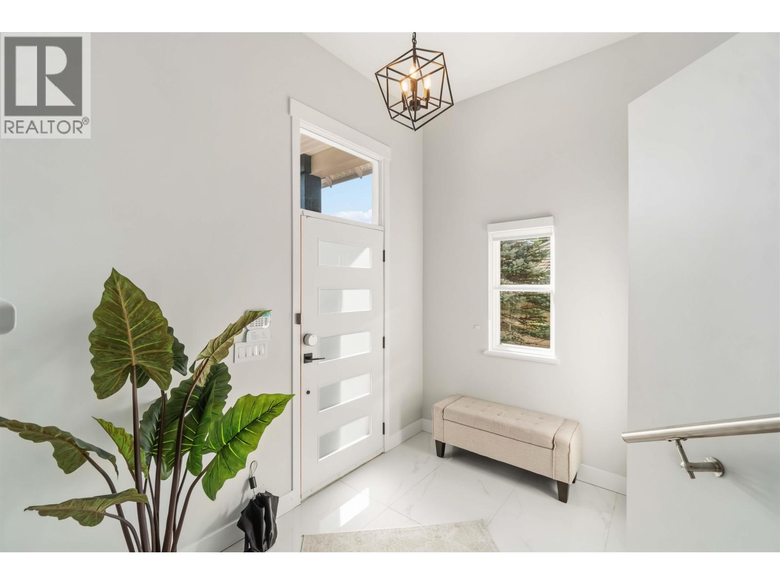 108 SYCAMORE DRIVE, Port Moody