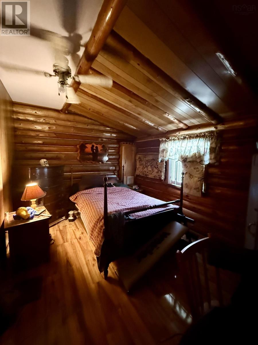 Property 15 of 18 of 219 West River East Side Road