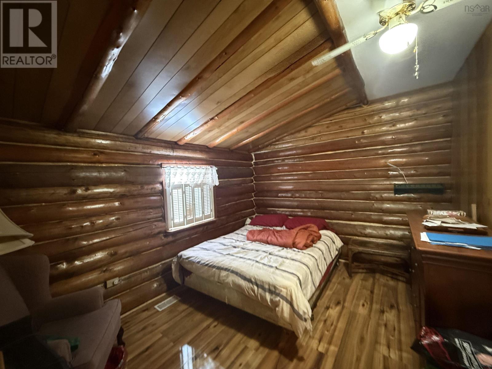 Property 14 of 18 of 219 West River East Side Road