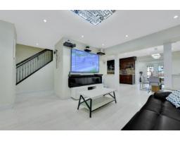 9068 146a Street, Surrey, BC V3R6X7 Photo 9