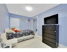 9068 146a Street, Surrey, BC V3R6X7 Photo 25