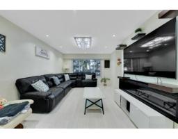 9068 146a Street, Surrey, BC V3R6X7 Photo 6