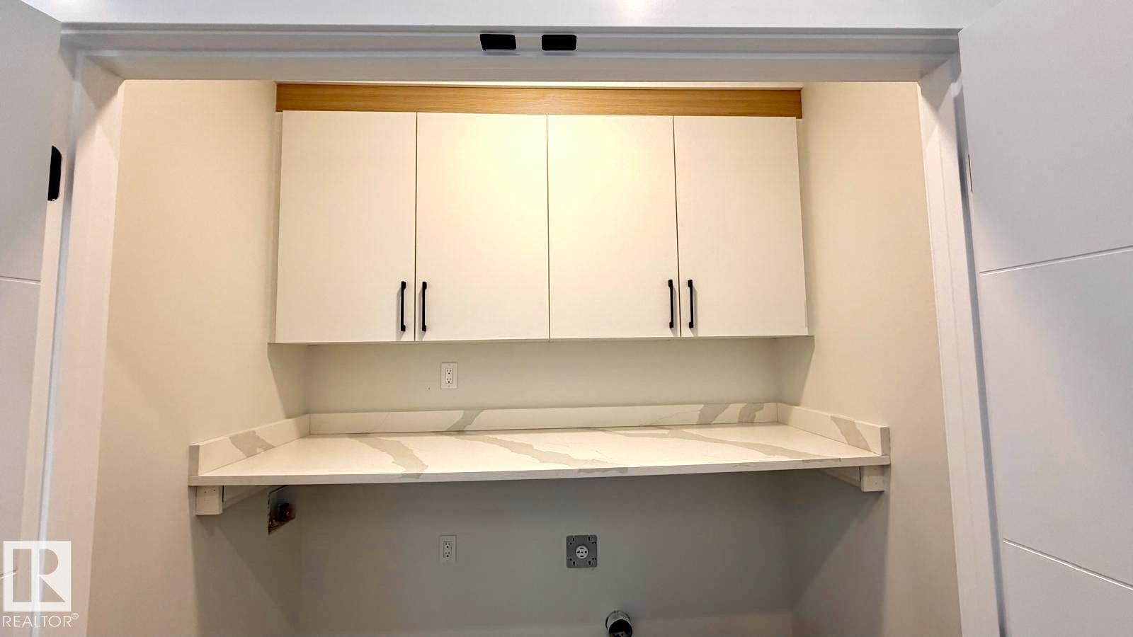 34 ASTORIA PL, Devon