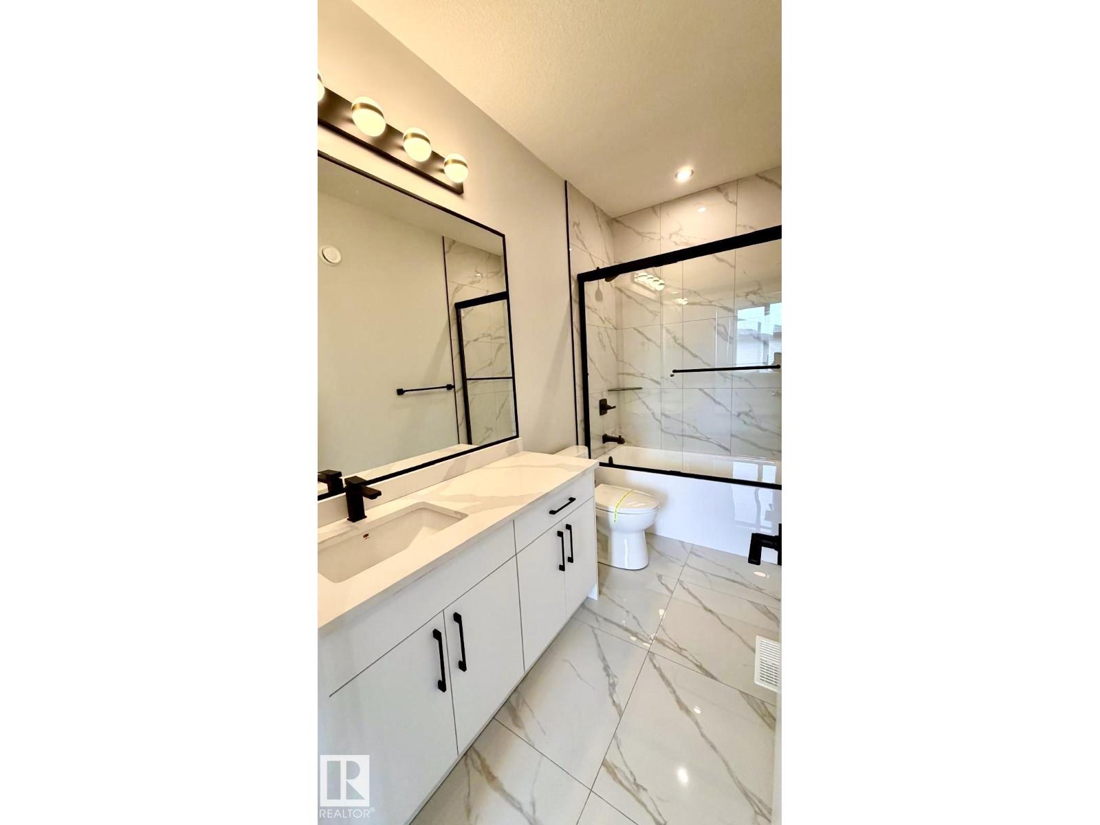 34 ASTORIA PL, Devon