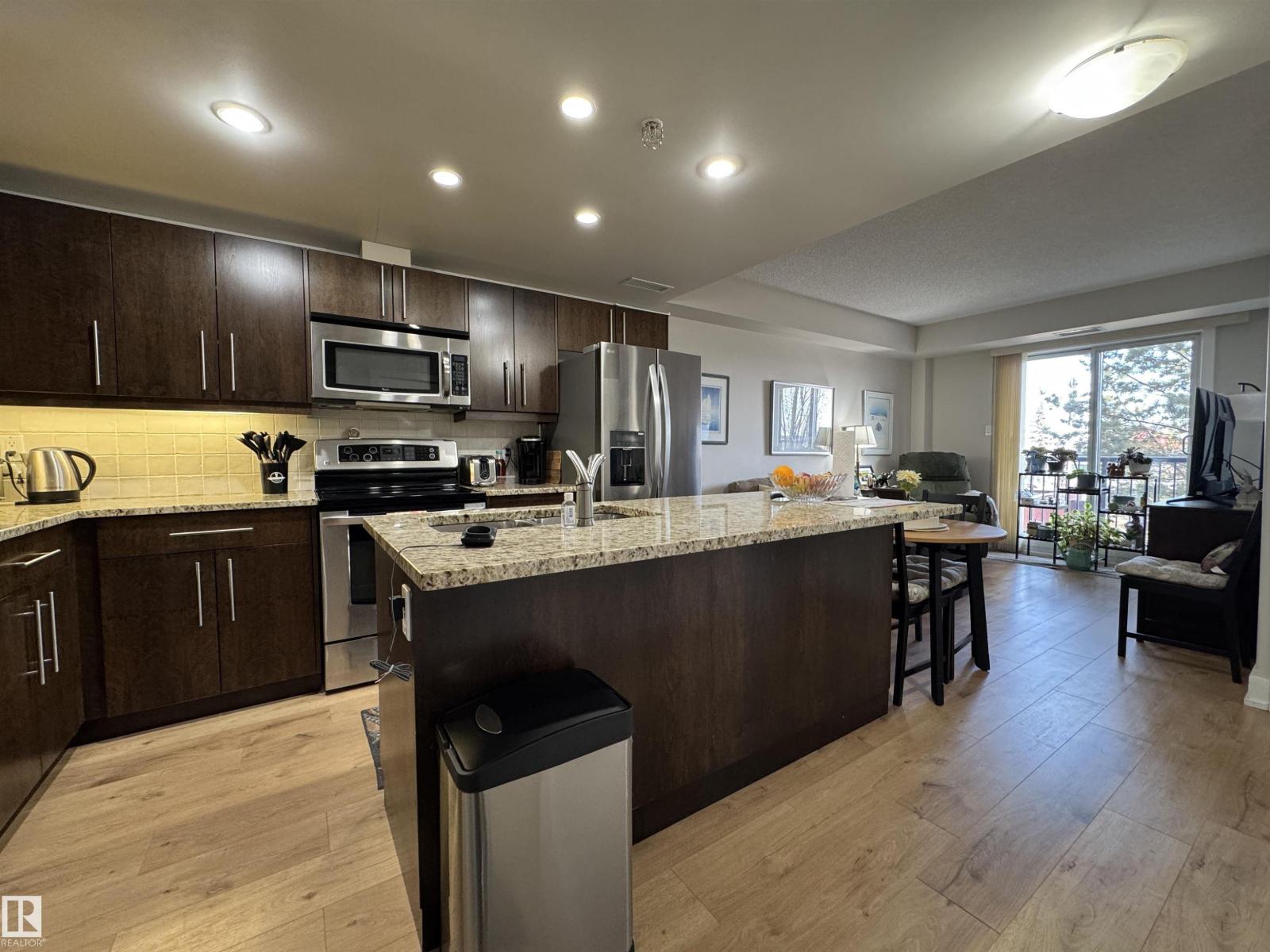 #218 6608 28 AV NW, Edmonton