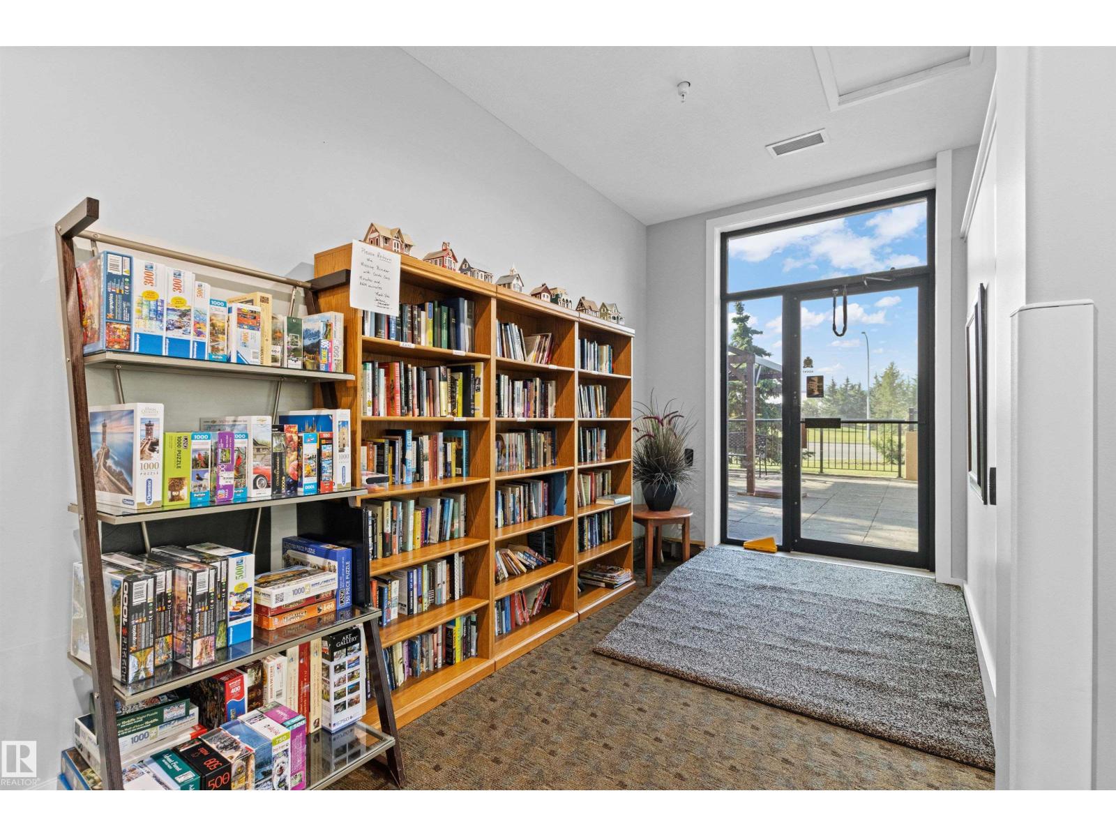 #218 6608 28 AV NW, Edmonton