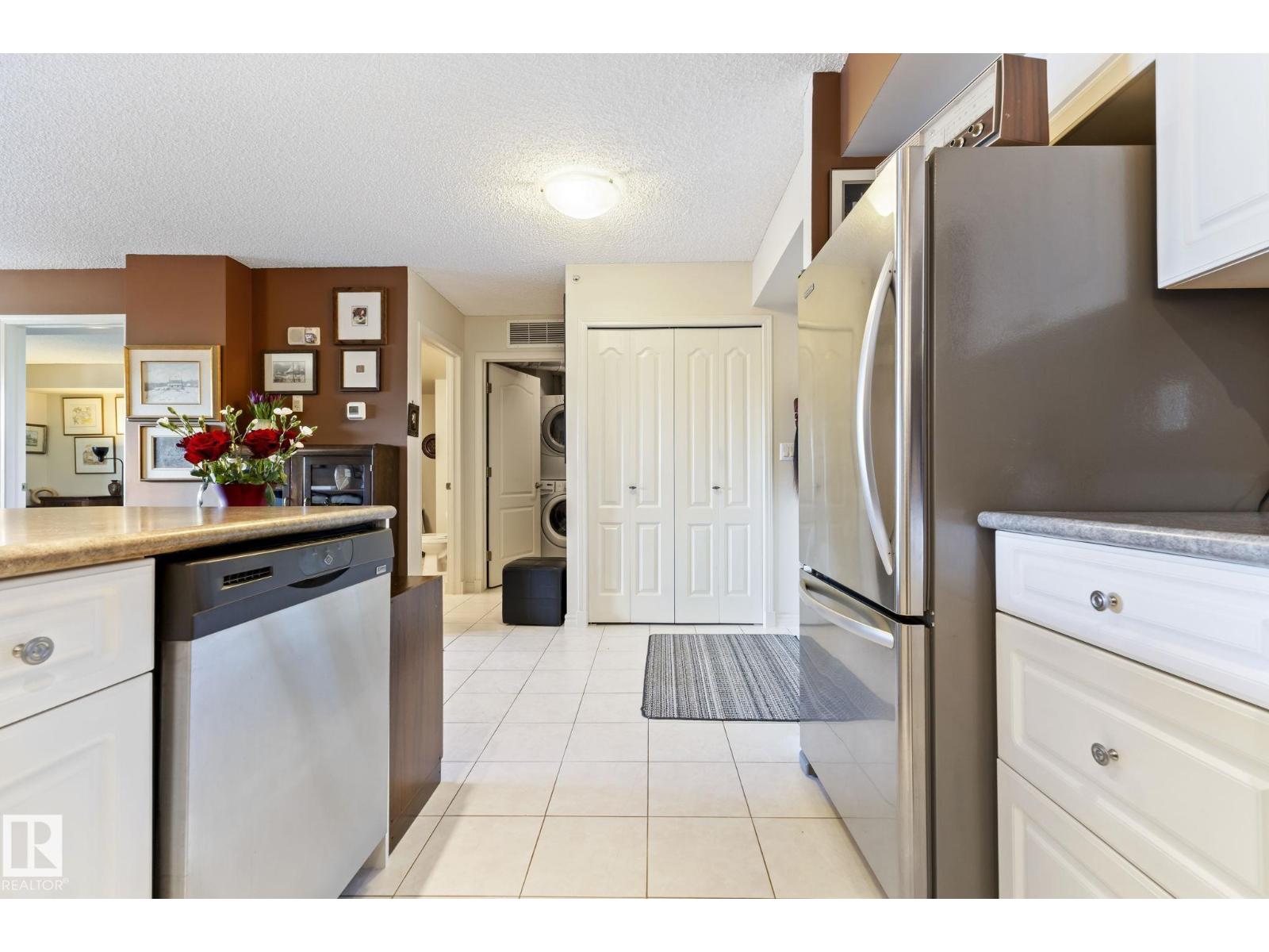 #506 10909 103 AV NW, Edmonton