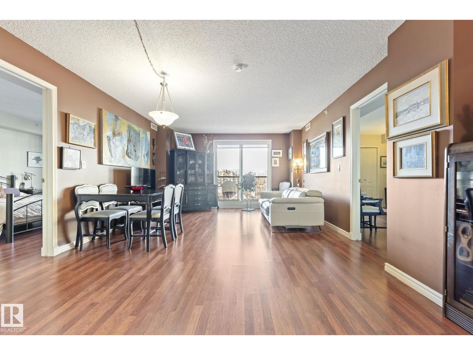 #506 10909 103 AV NW, Edmonton