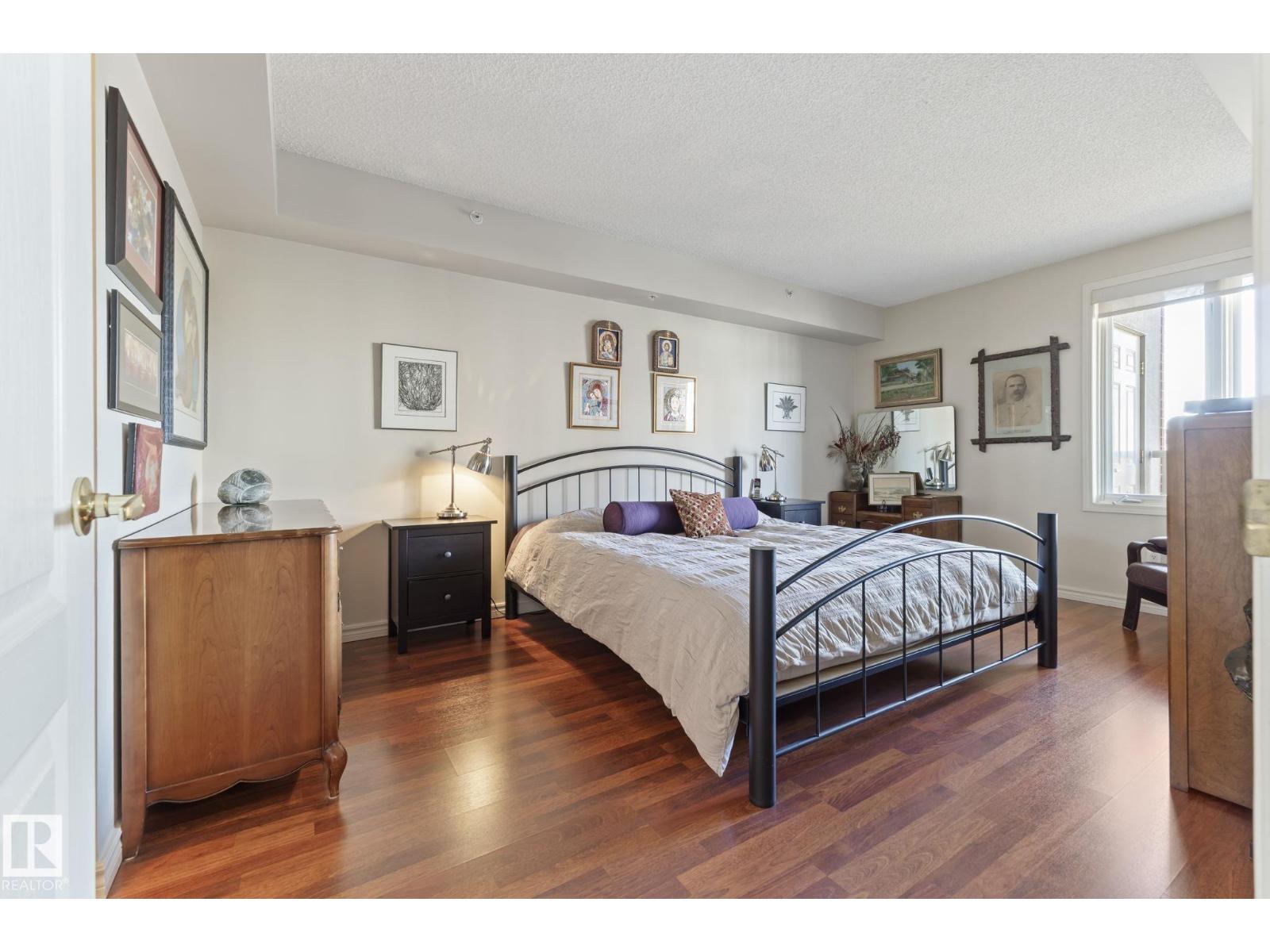 #506 10909 103 AV NW, Edmonton