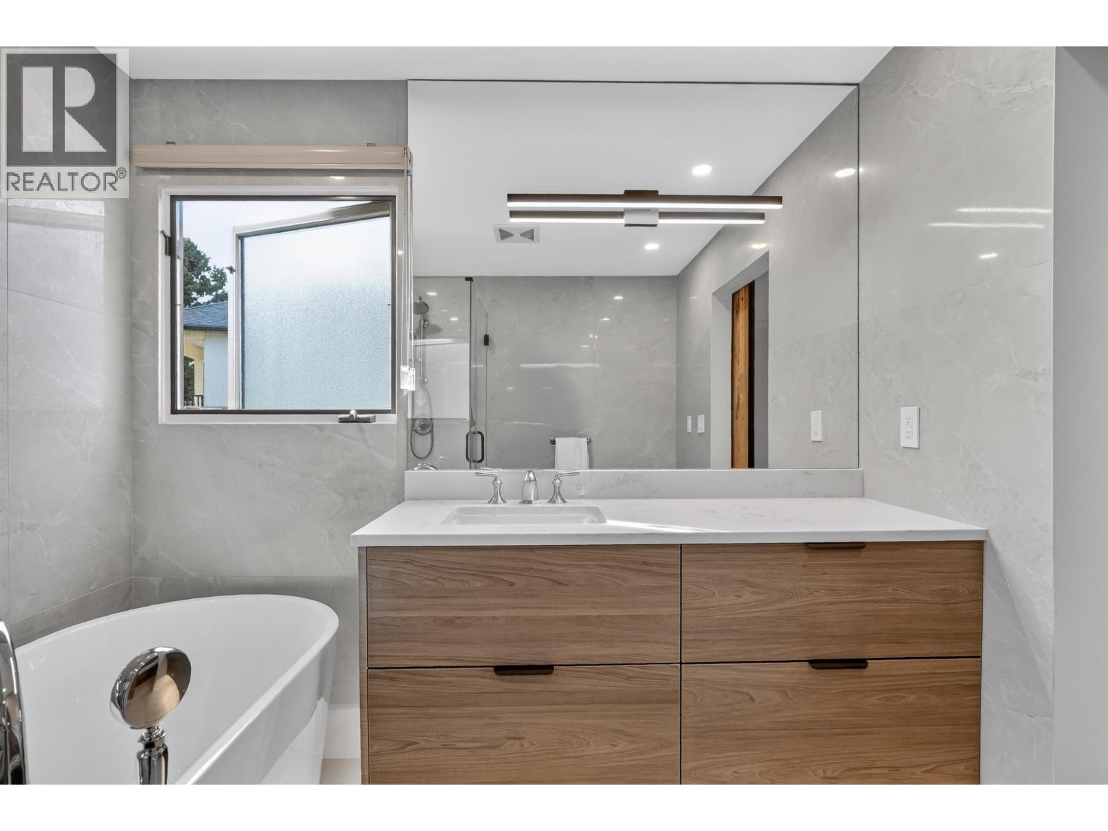 5551 FLOYD AVENUE, Richmond