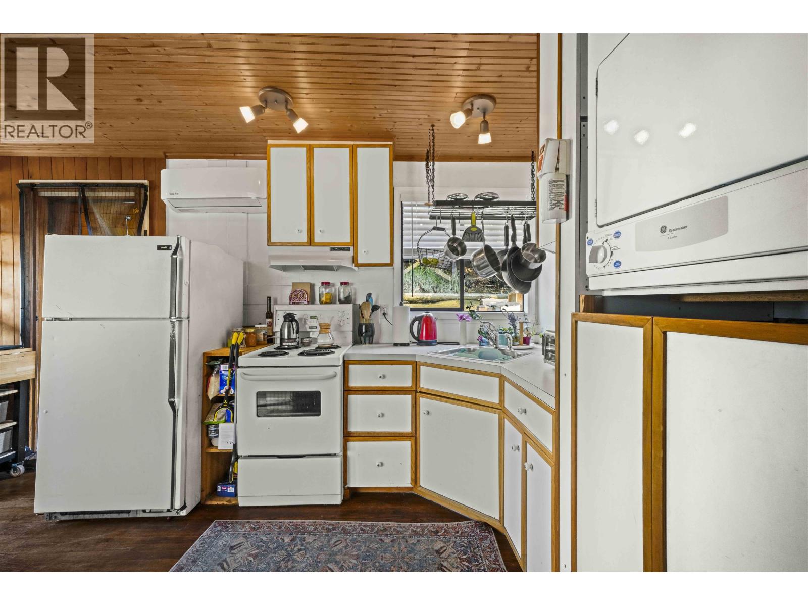 10 23000 DYKE ROAD, Richmond