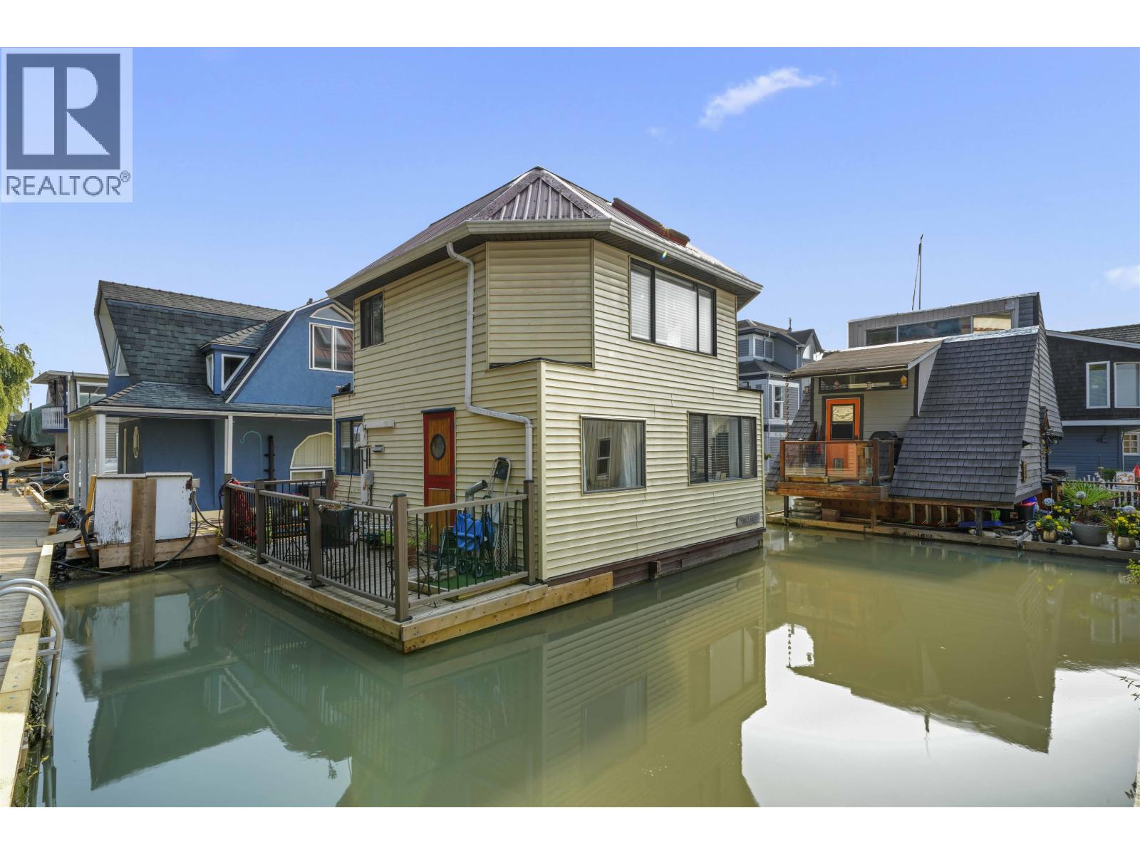 10 23000 DYKE ROAD, Richmond