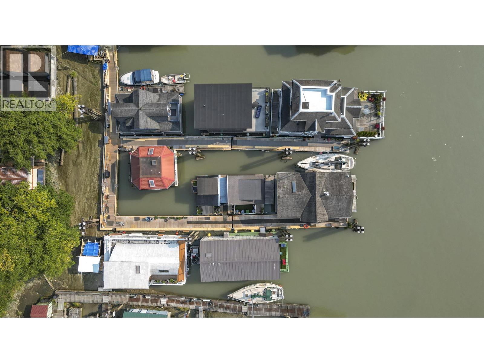 10 23000 DYKE ROAD, Richmond