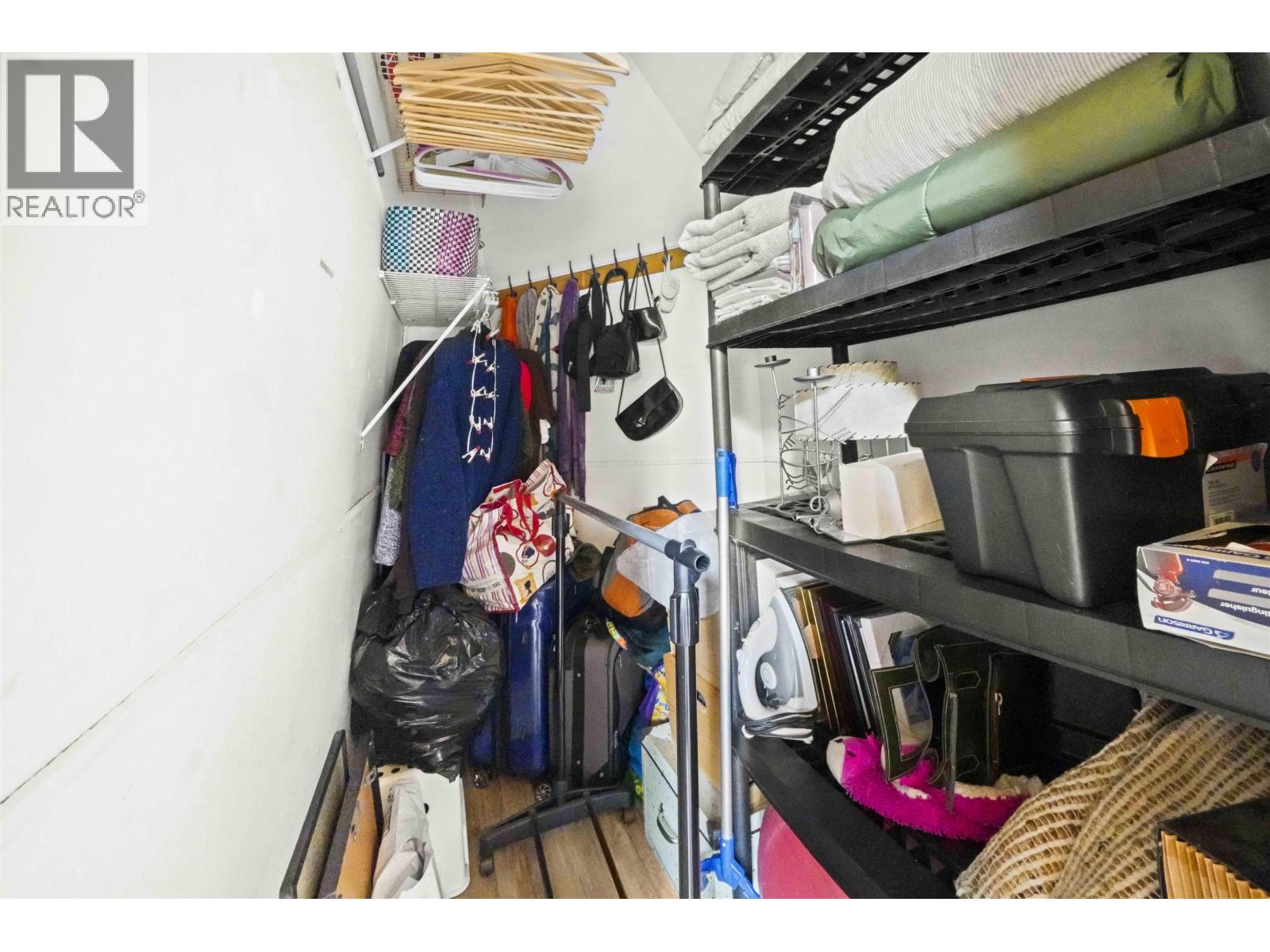 10 23000 DYKE ROAD, Richmond