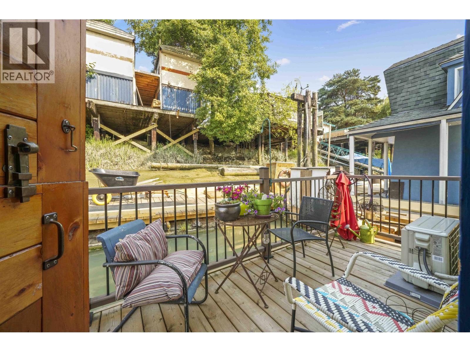 10 23000 DYKE ROAD, Richmond