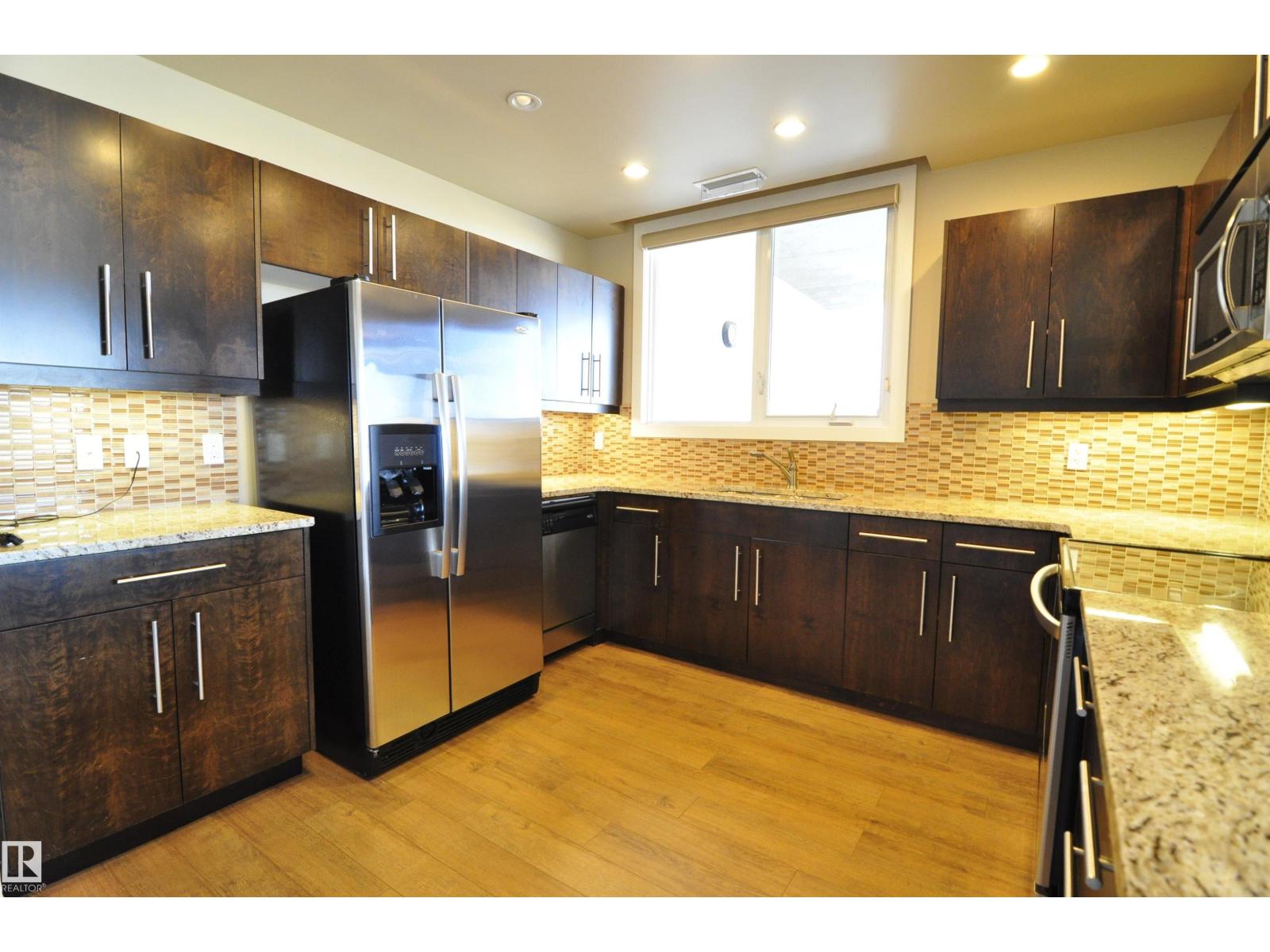 #1402 6608 28 AV NW, Edmonton