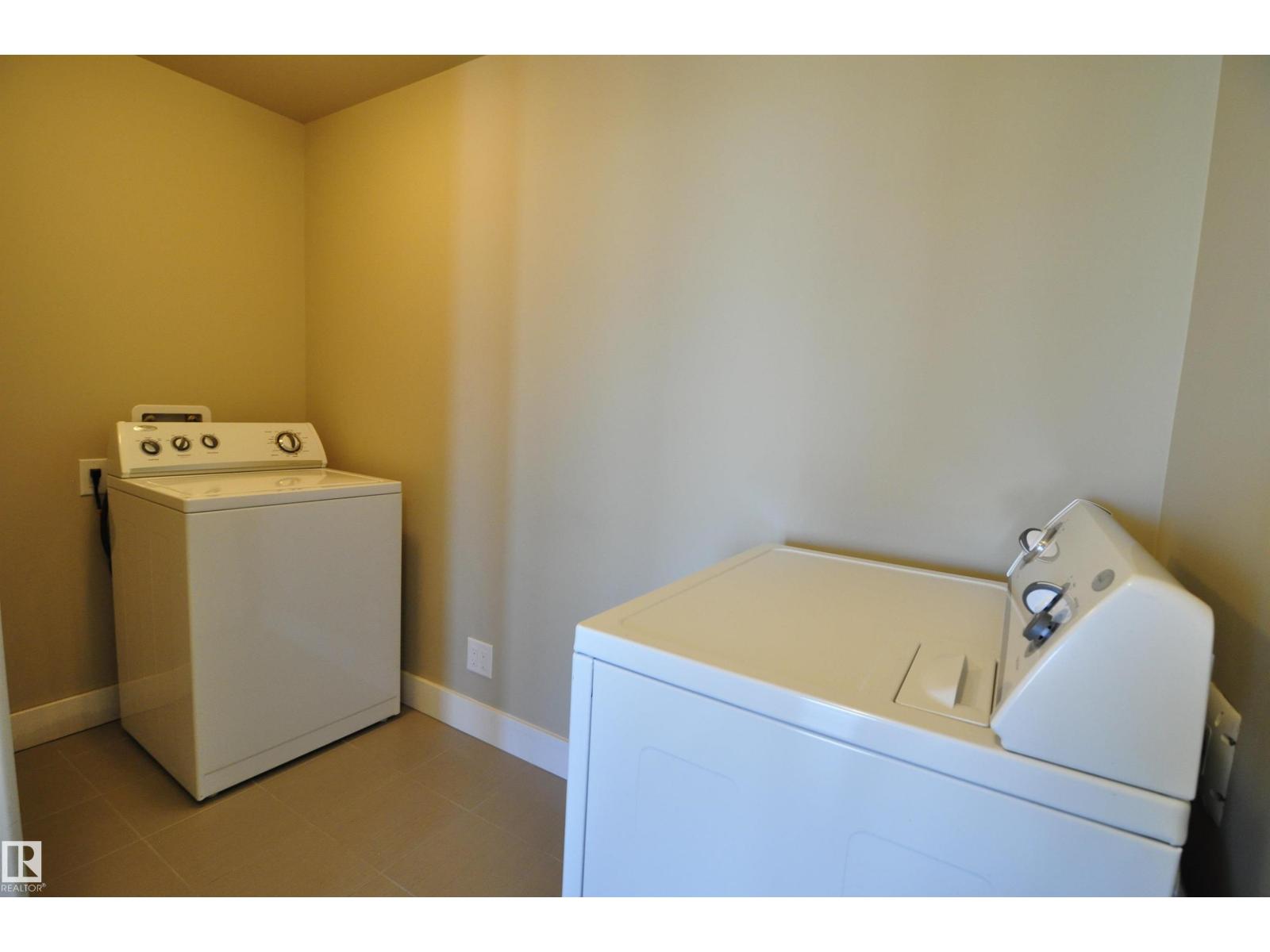 #1402 6608 28 AV NW, Edmonton