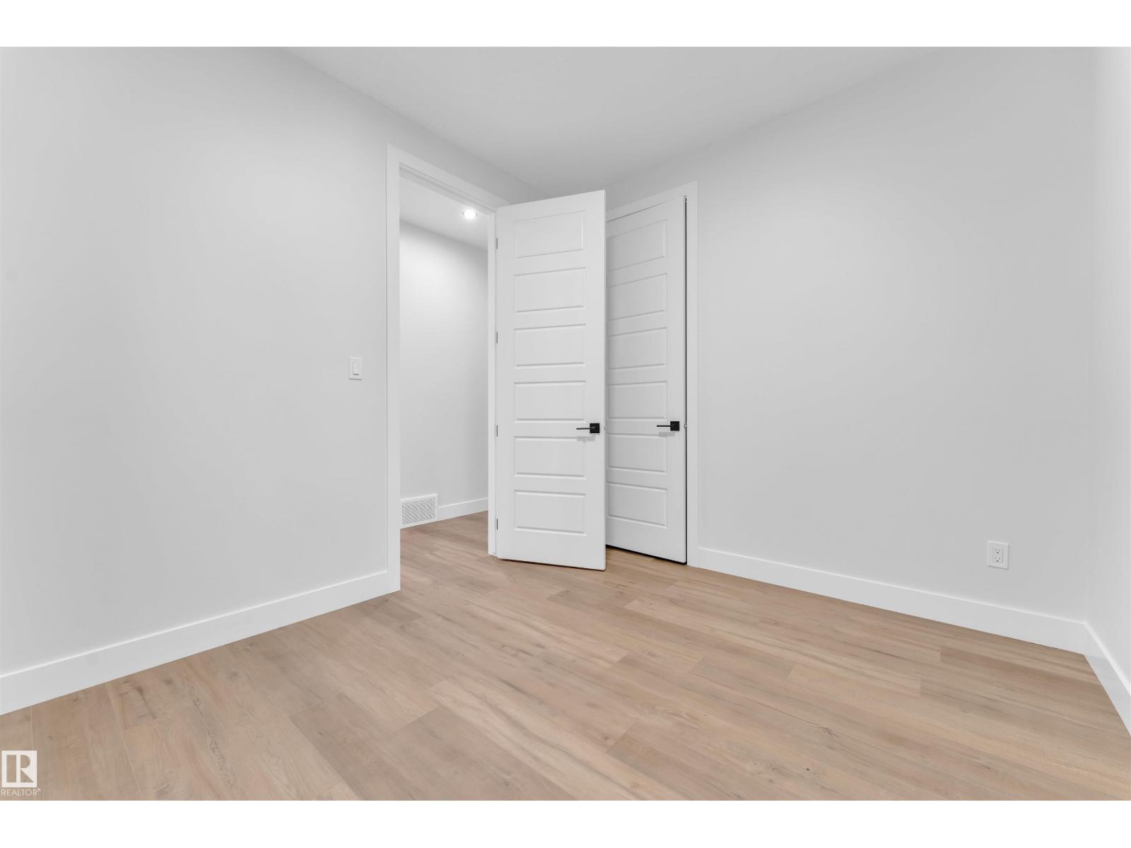 3503 42 AV, Beaumont