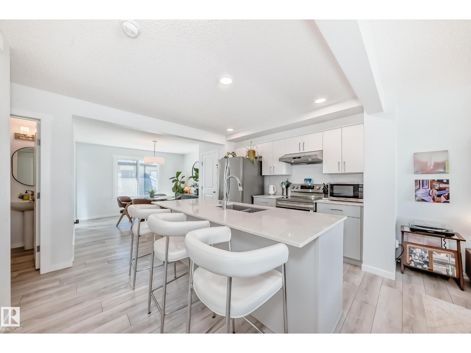 5043 Kinney LI SW, Edmonton