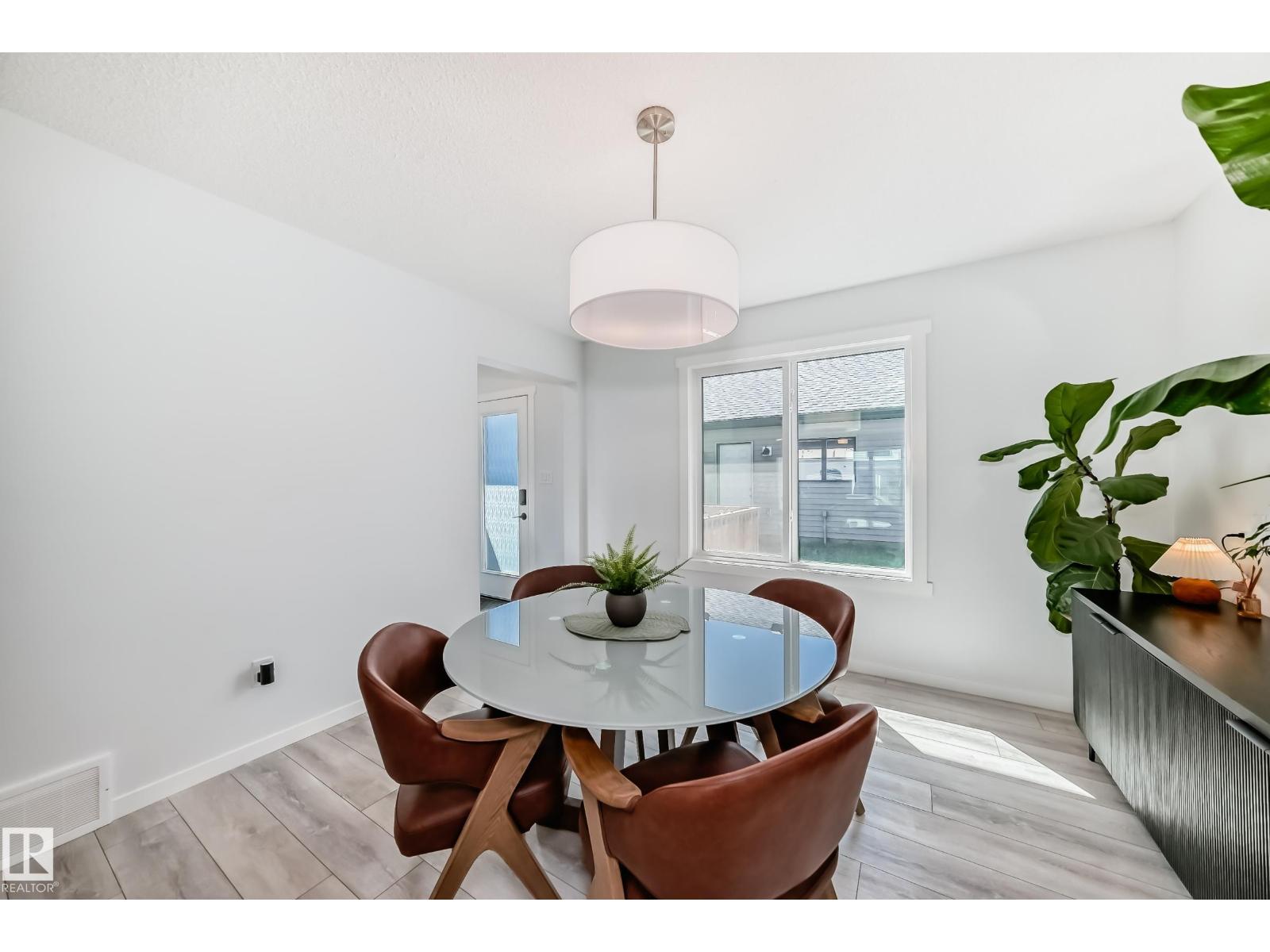 5043 Kinney LI SW, Edmonton