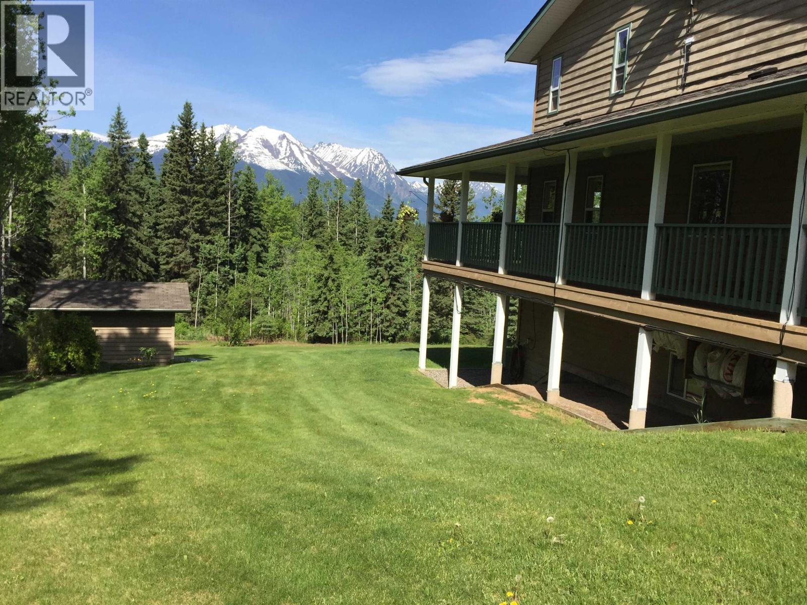 1141 HIGHLAND Road, Smithers