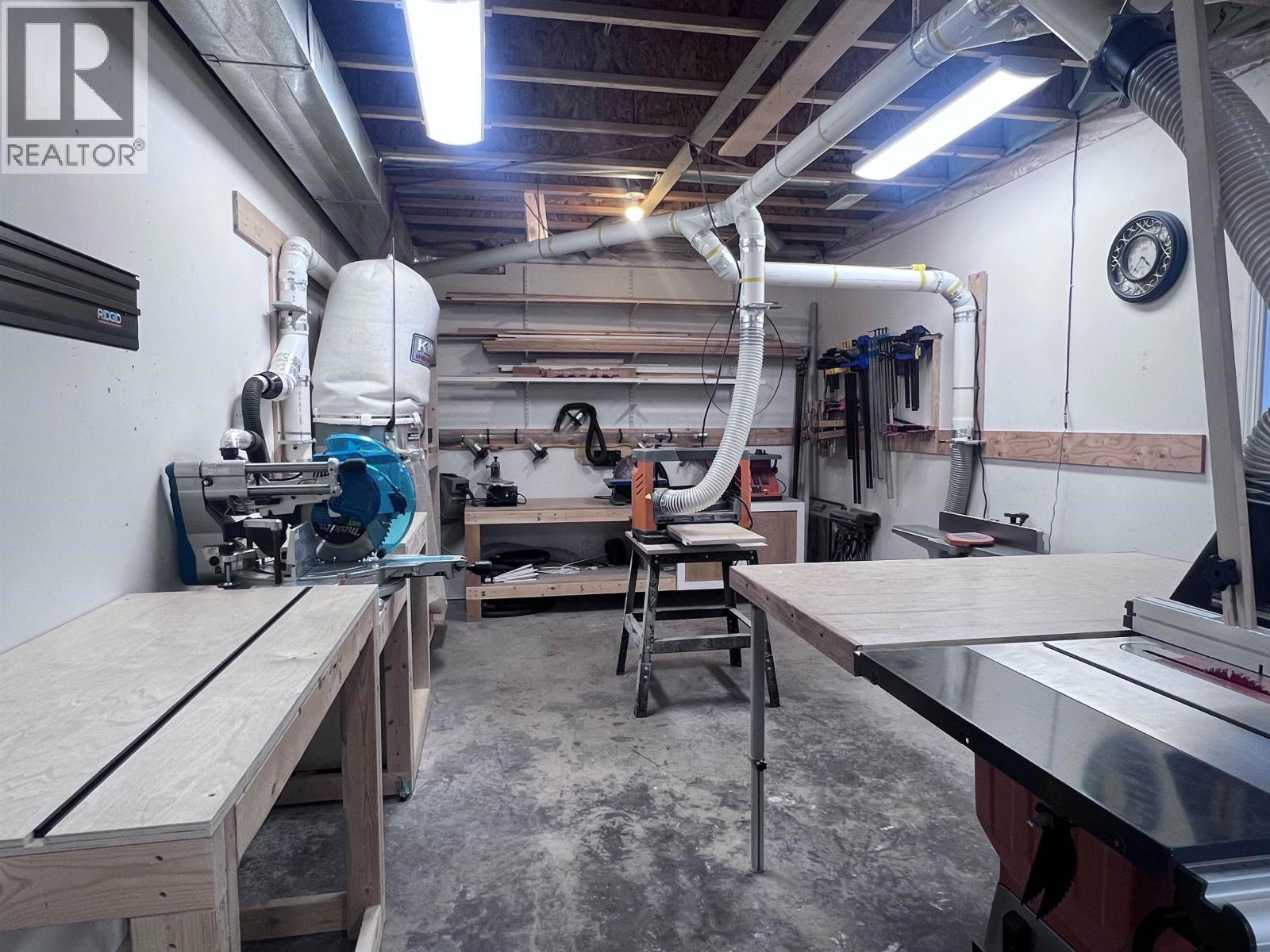 1141 HIGHLAND Road, Smithers