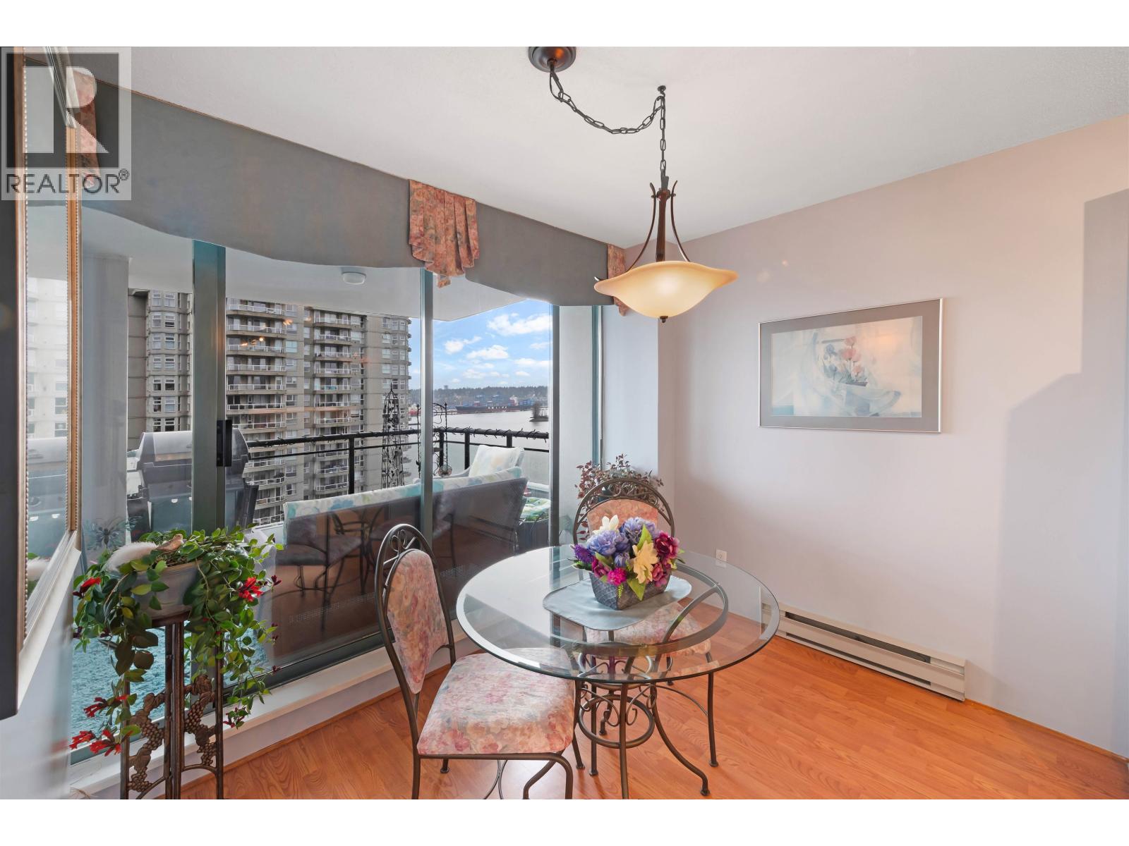 1101 8 LAGUNA COURT, New Westminster