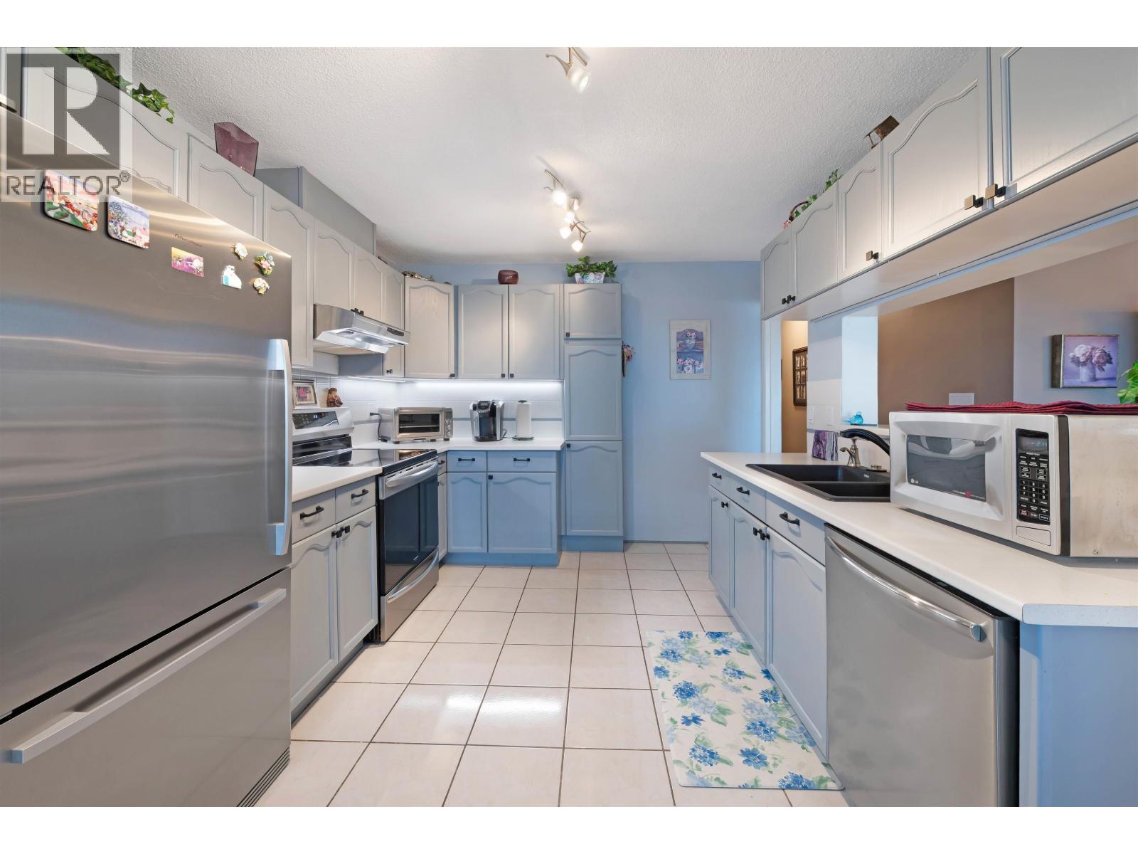 1101 8 LAGUNA COURT, New Westminster